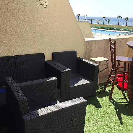 公寓 Beachfront Studio 沃罗里尼